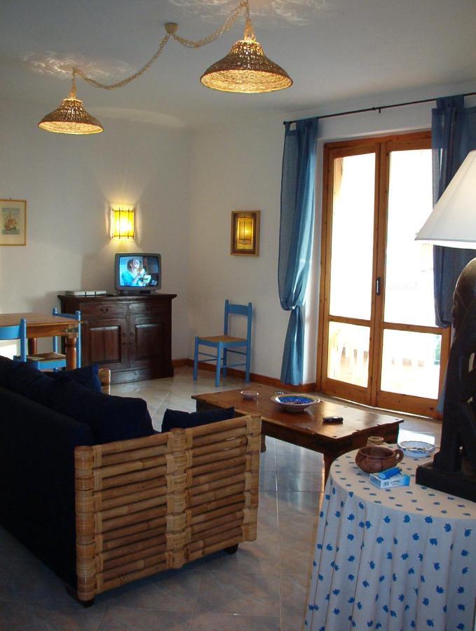 Residence L'uliveto Gioiosa Marea Extérieur photo